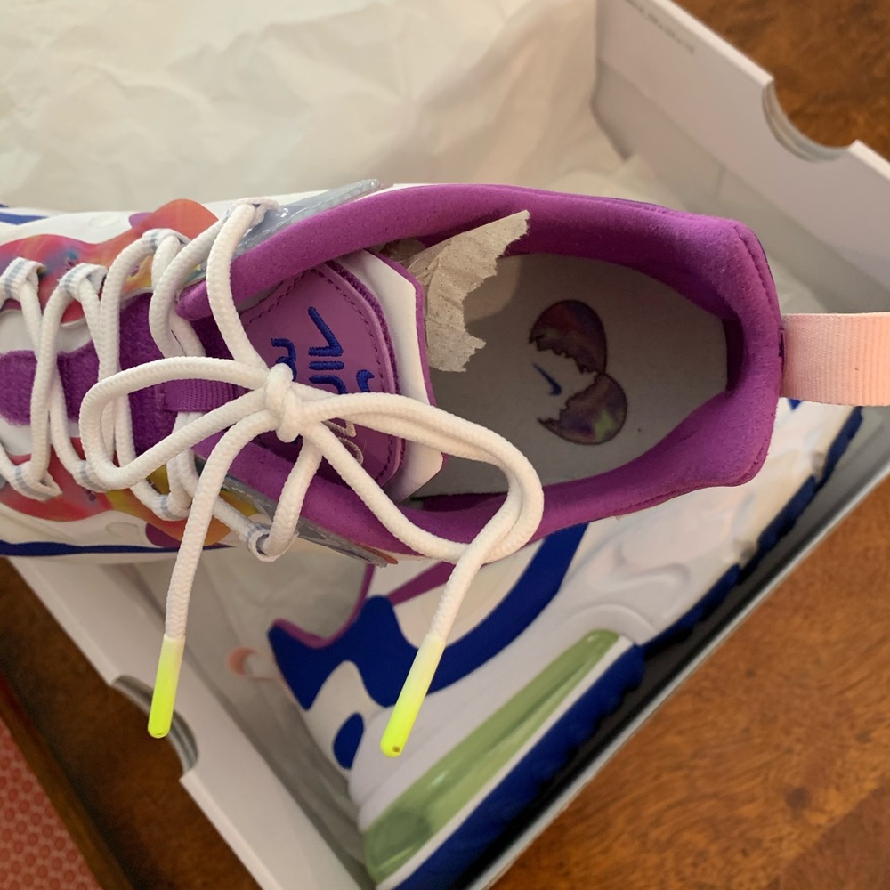 NIKE AIR MAX 270 REACT EASTER